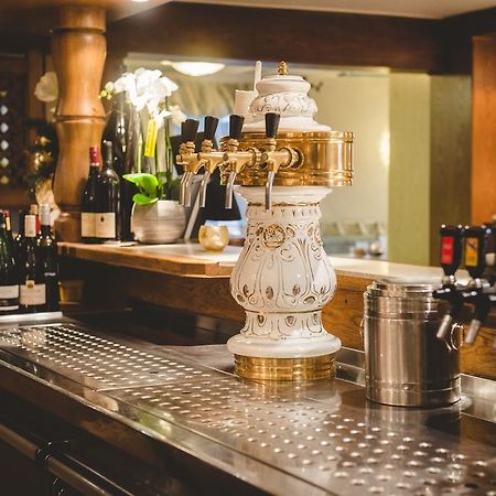 Hotel & Restaurant Zum Vater Rhein Monheim am Rhein Eksteriør bilde