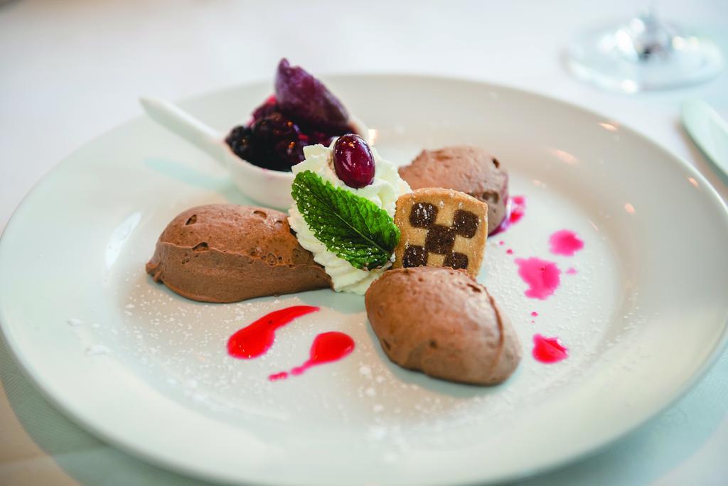Hotel & Restaurant Zum Vater Rhein Monheim am Rhein Eksteriør bilde
